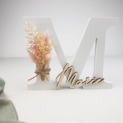 3D Holzbuchstabe personalisiert Trockenblumen